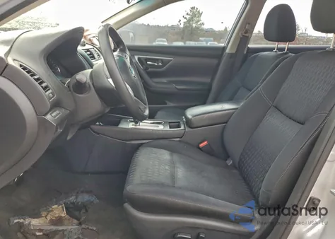 2017 Nissan Altima 2.5 из США, поврежденный, VIN 1N4AL3AP9HC268330